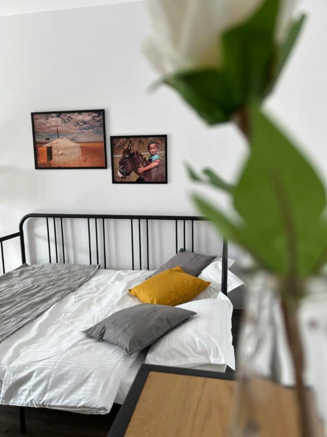High-Rise Luxury Apartment With Free Parking Букурещ Екстериор снимка
