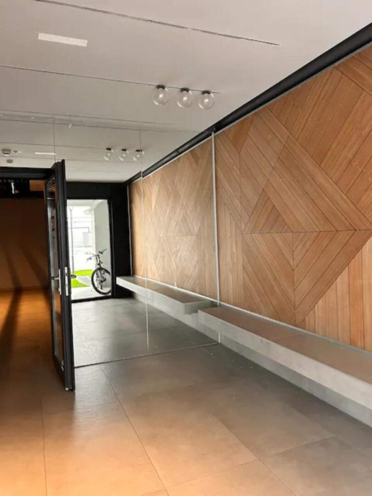 High-Rise Luxury Apartment With Free Parking Букурещ Екстериор снимка