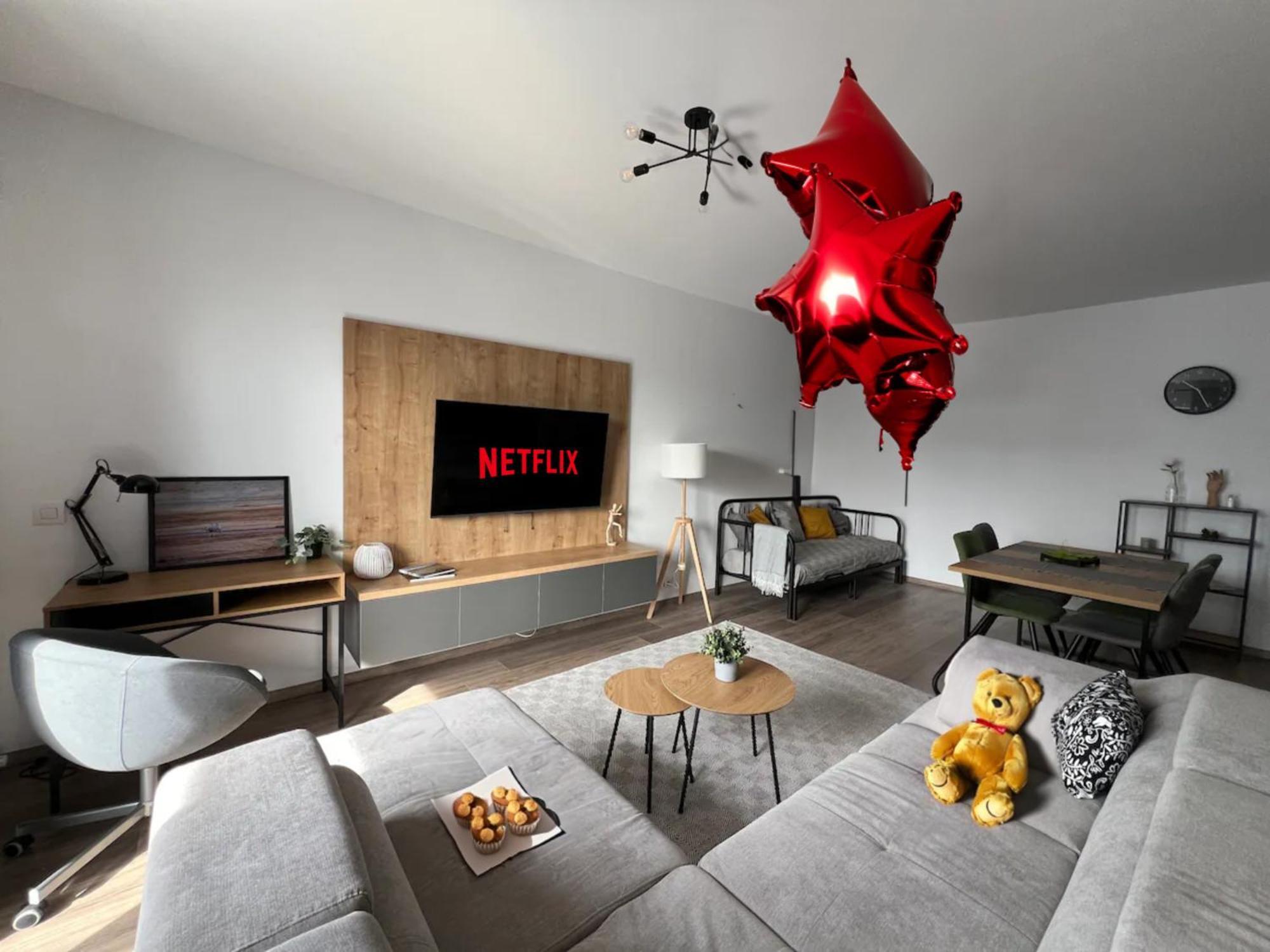 High-Rise Luxury Apartment With Free Parking Букурещ Екстериор снимка